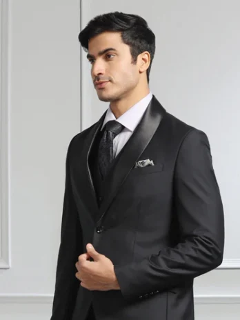Luxe Three Piece Black Solid Formal Suit – Meriner